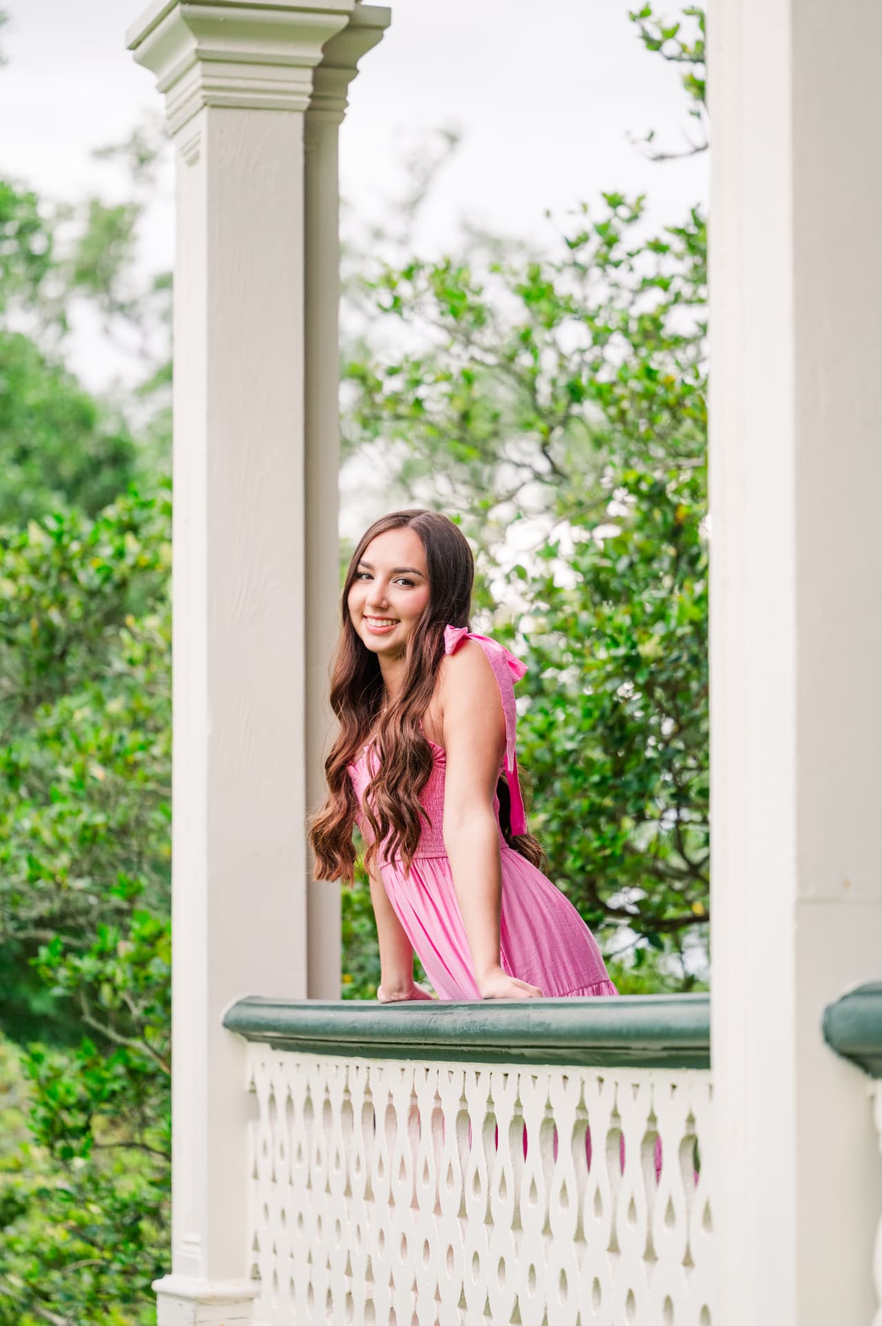 Rip Van Winkle Gardens / Jefferson Island senior session sample 6